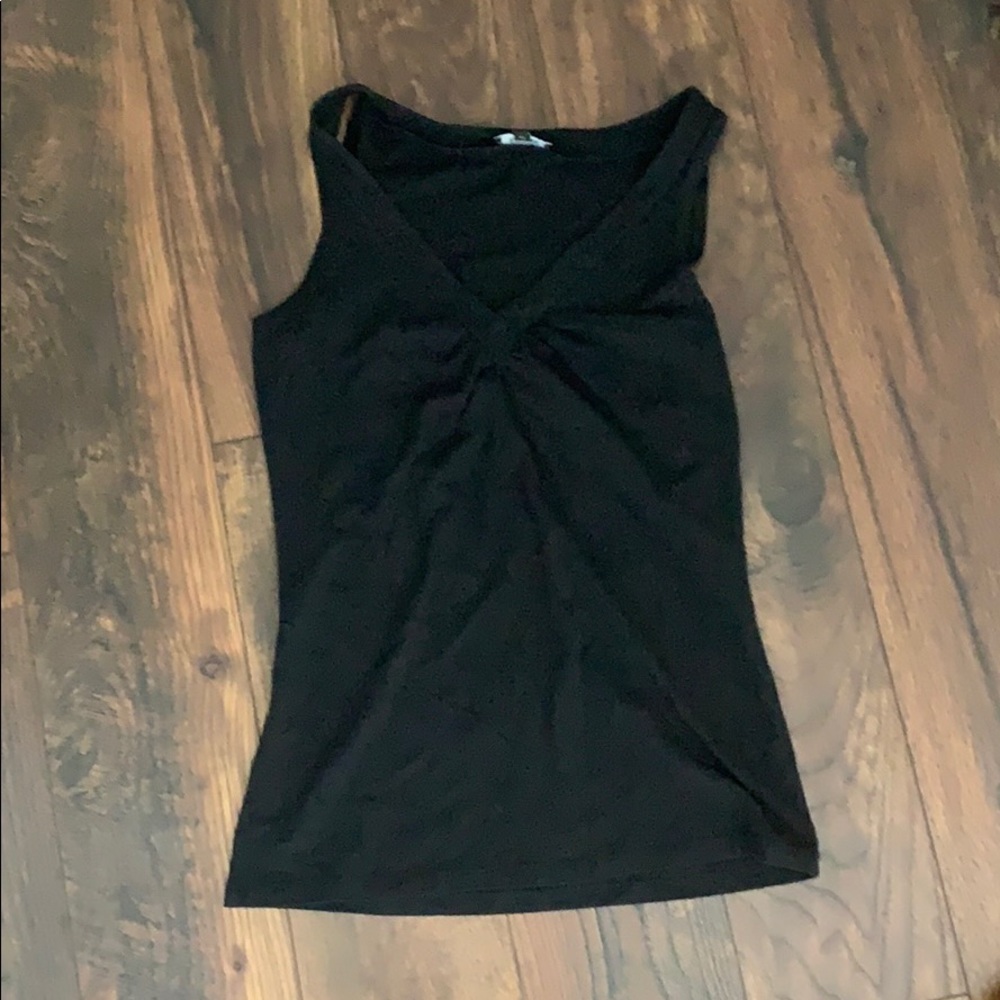 Express v neck tank